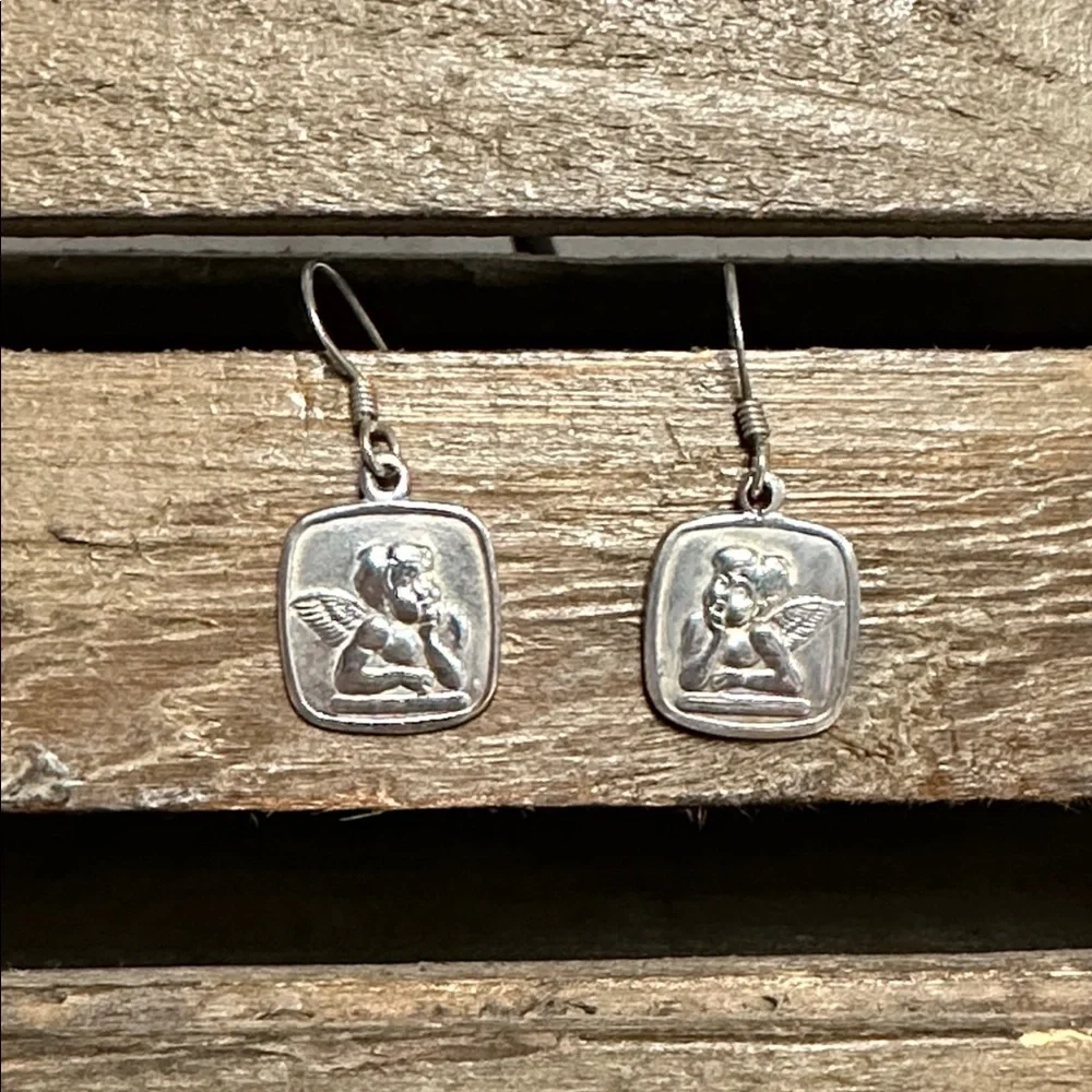 925 sterling silver great shape pensive cherub angel’s square dangle earrings - Picture 2 of 6